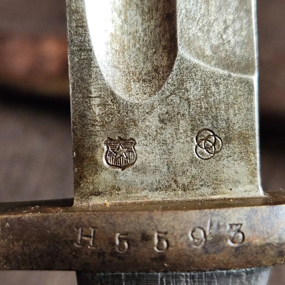 Antique German Bayonet w/ Scabbard Meyersberg Kirschbaum Solingen H5593‎